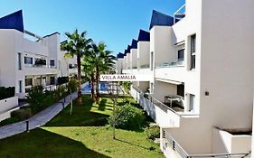 Beach Apartment Amalia